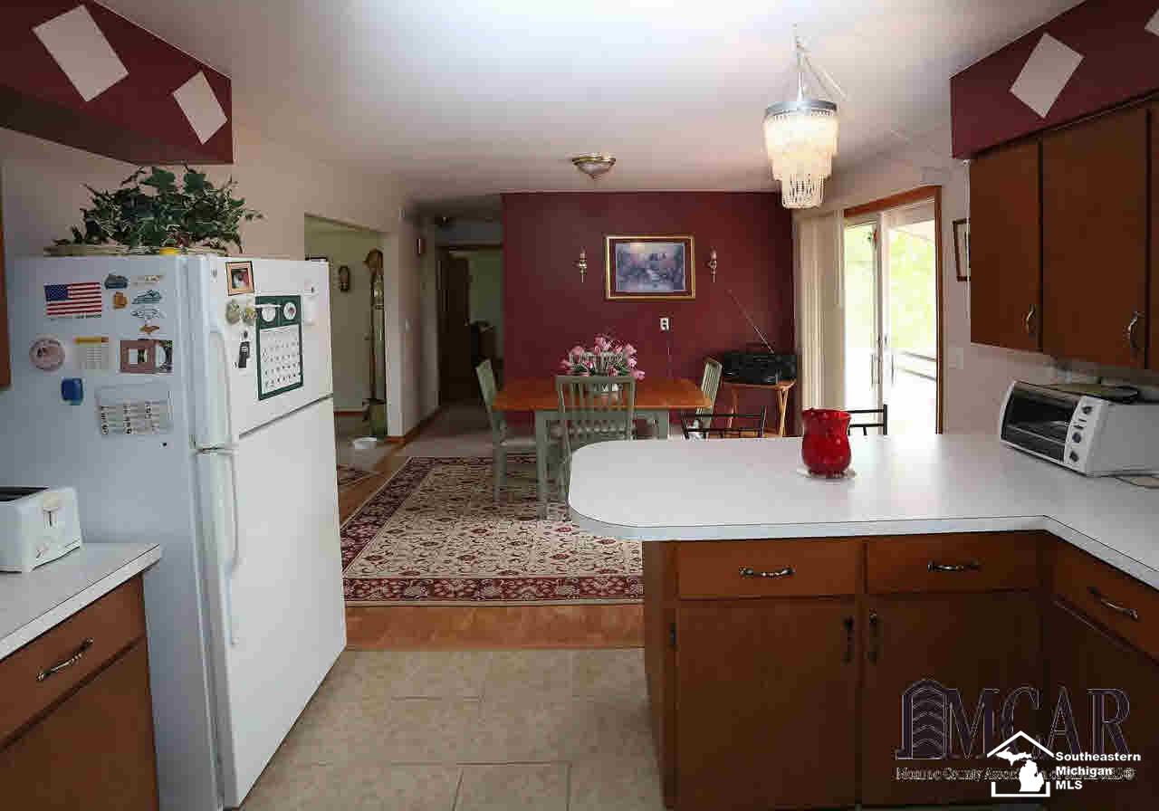 8775 North Custer Road Monroe, MI 48162 - Photo 10 of 28