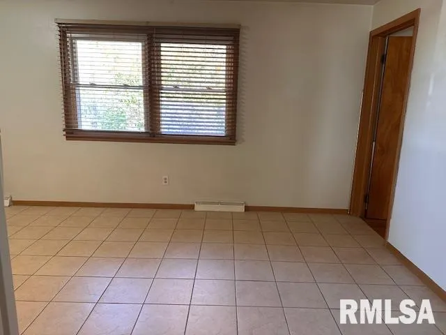 $149,900 | 604 Coronado West, Jacksonville, IL 62650