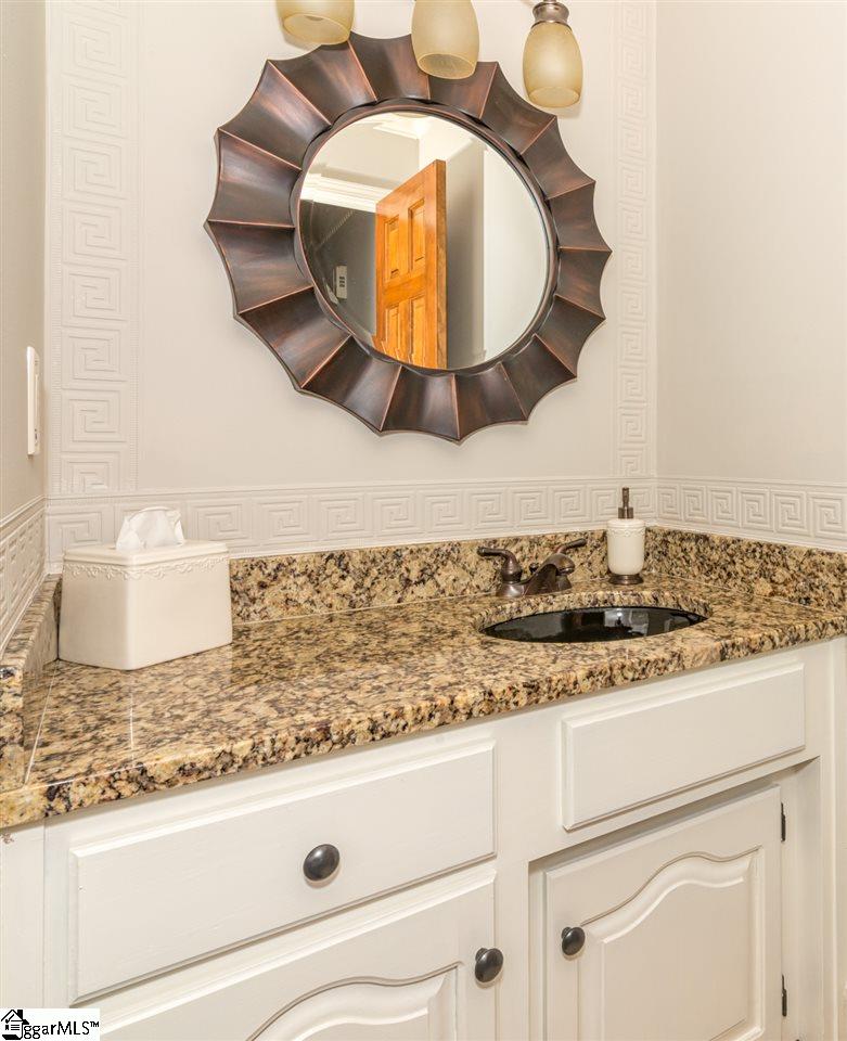 202 Burning Bush Road Greenville, SC 29607 - Photo 19 of 36 Gallery Image 19