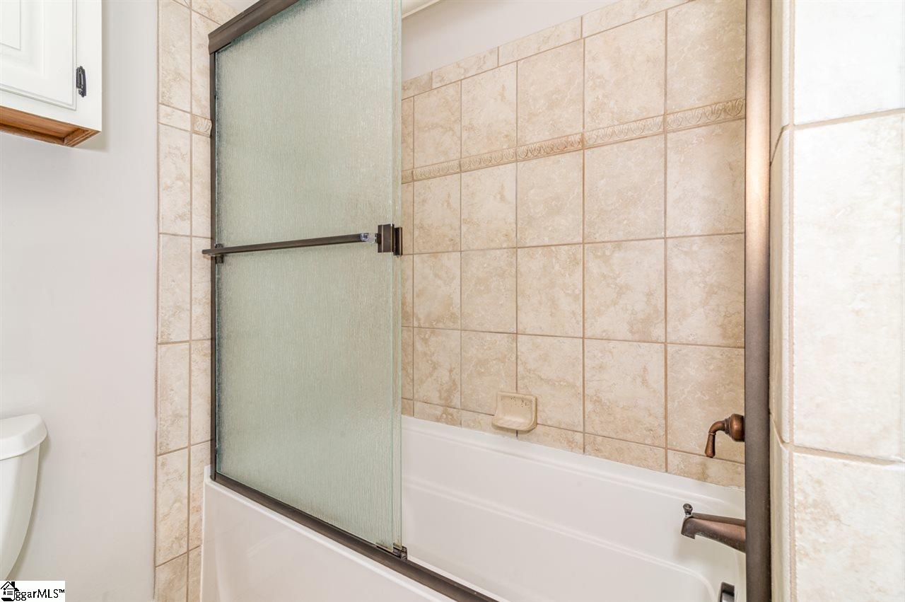 202 Burning Bush Road Greenville, SC 29607 - Photo 25 of 36 Gallery Image 25