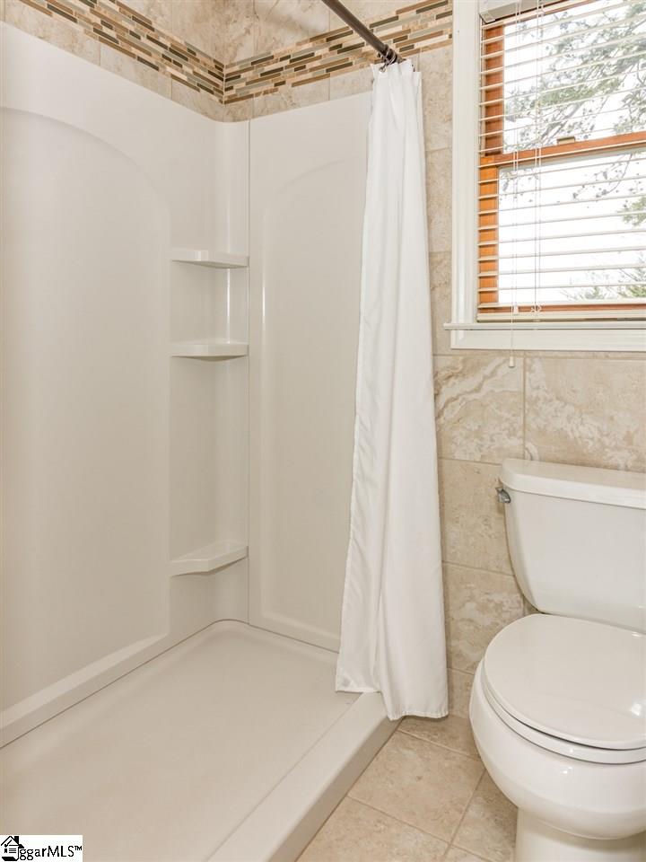 202 Burning Bush Road Greenville, SC 29607 - Photo 29 of 36 Gallery Image 29