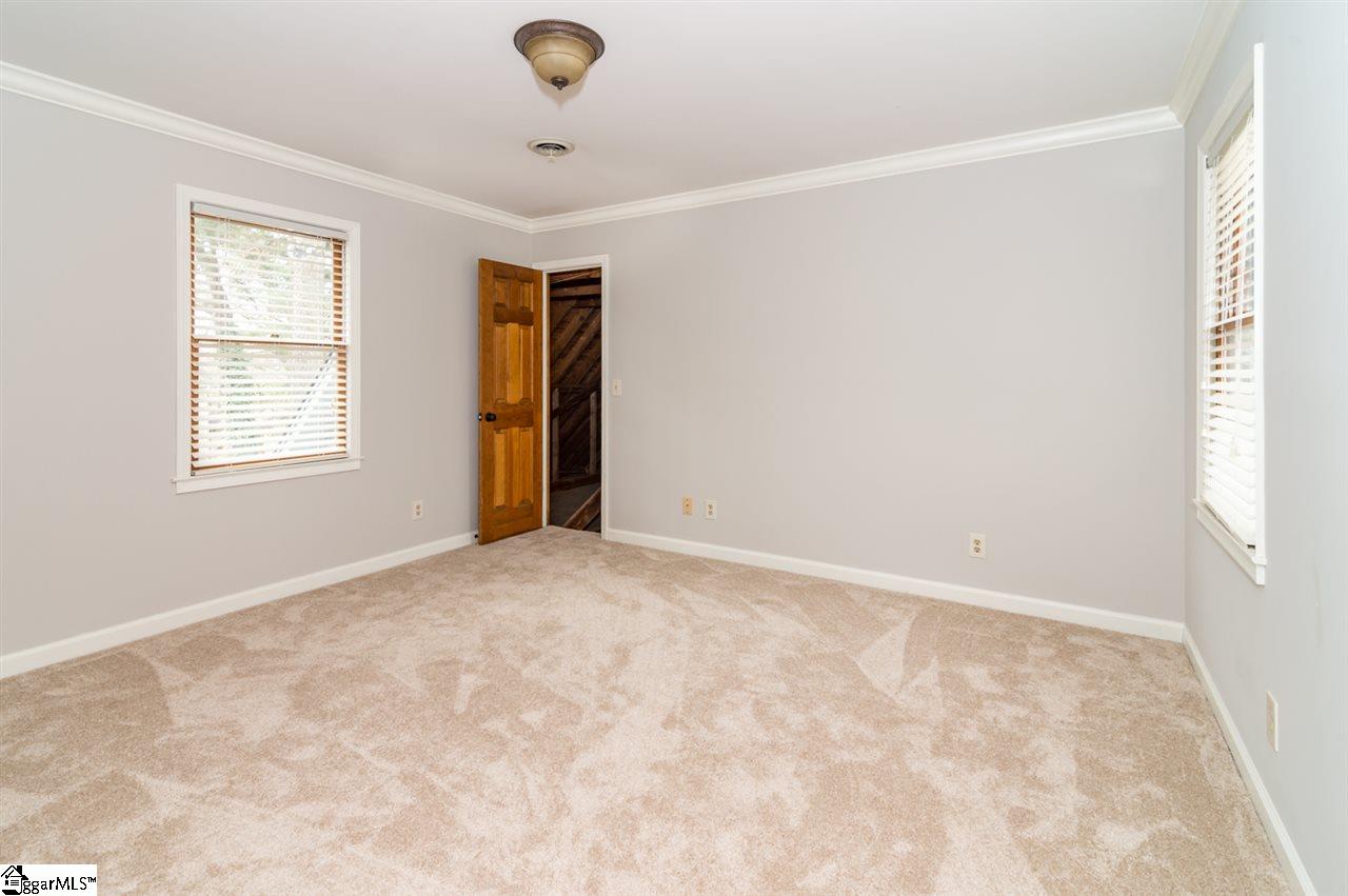 202 Burning Bush Road Greenville, SC 29607 - Photo 31 of 36 Gallery Image 31