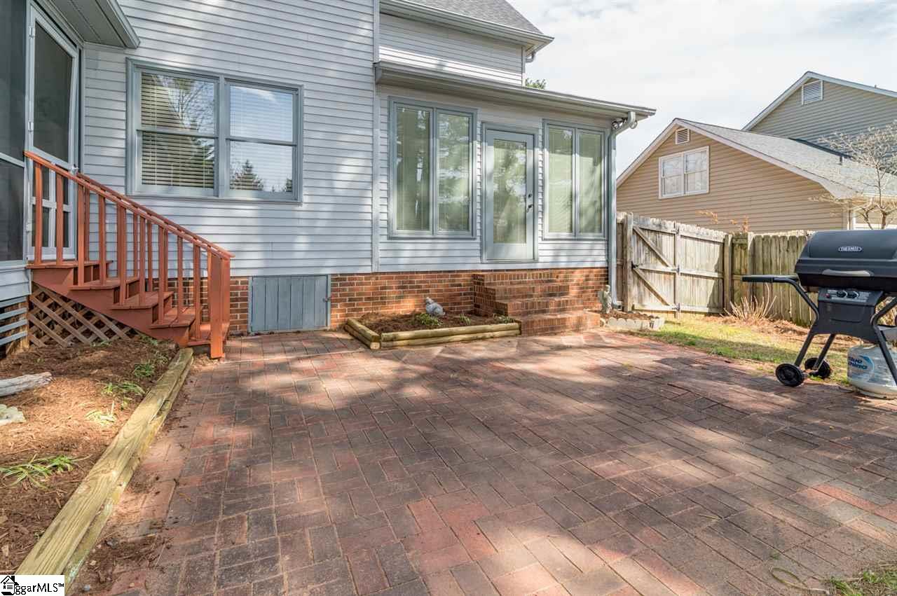 202 Burning Bush Road Greenville, SC 29607 - Photo 35 of 36 Gallery Image 35