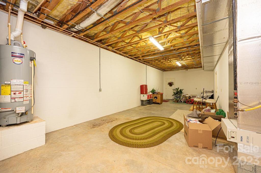 3808 Grace Chapel Road Granite Falls, NC 28630 - Photo 36 of 48 a view of a room with gym equipment