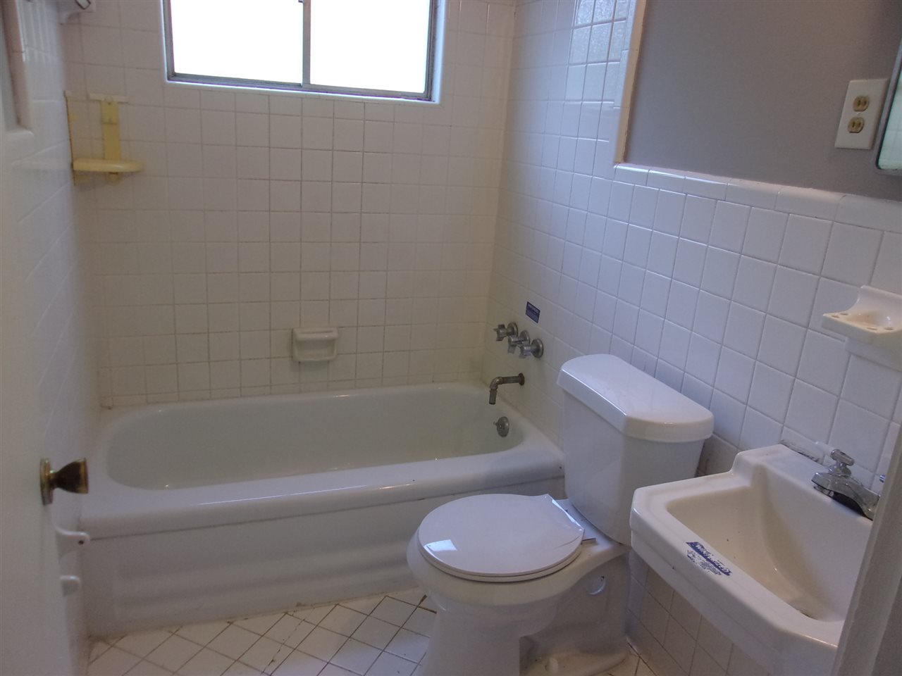 3285 South Perkins Road Memphis, TN 38118 - Photo 16 of 24 Gallery Image 16
