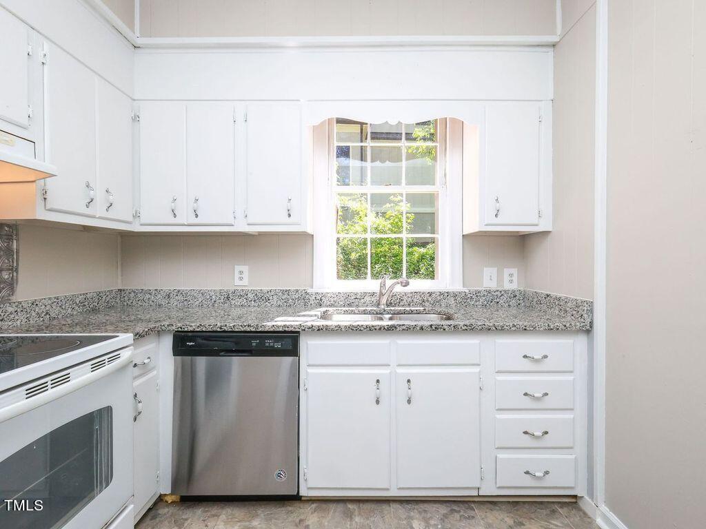 1514 Shadowood Lane Raleigh, NC 27612 - Photo 39 of 85 s39