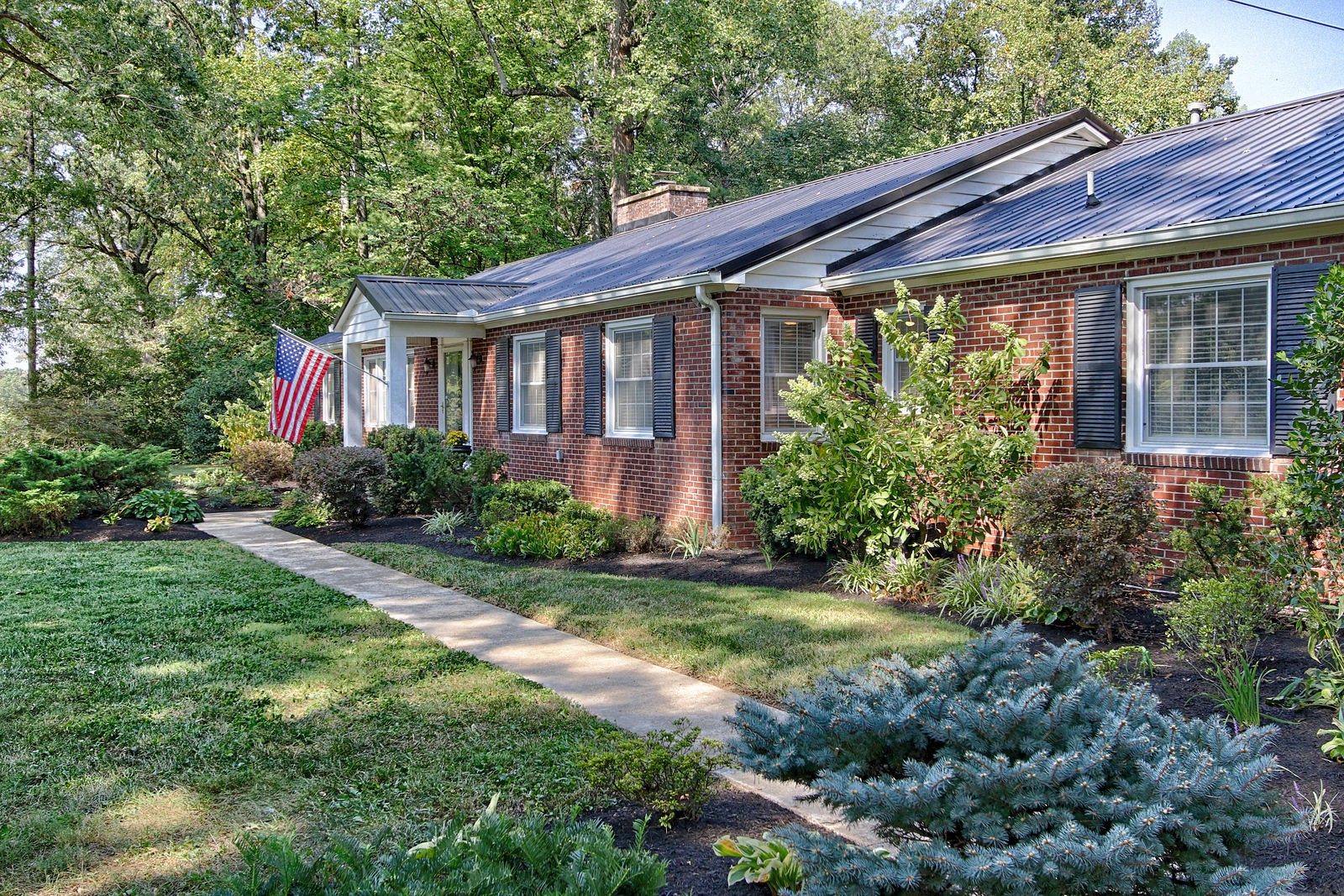 5201 East Sunset Road Knoxville, TN 37914 - Photo 2 of 28 Gallery Image 2