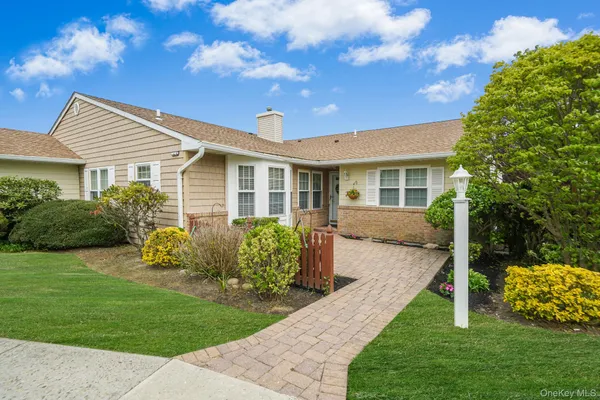 $480,000 | 41 Theodore Drive, Coram, NY 11727