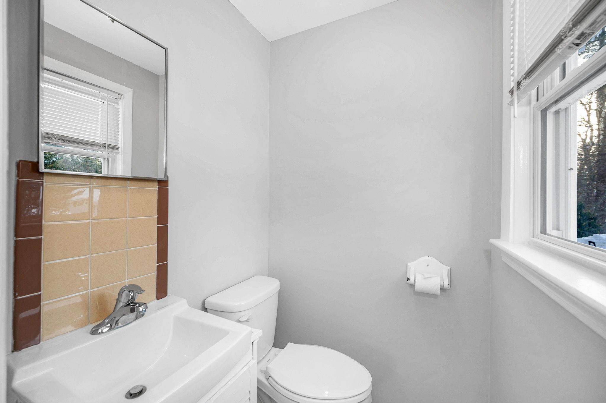 5 Craven Terrace Derry, NH 03038 - Photo 23 of 40