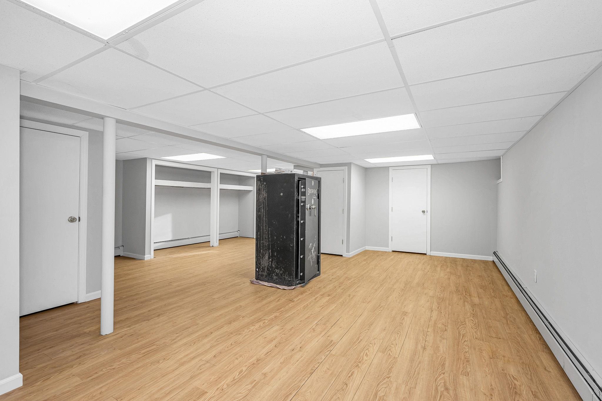 5 Craven Terrace Derry, NH 03038 - Photo 31 of 40