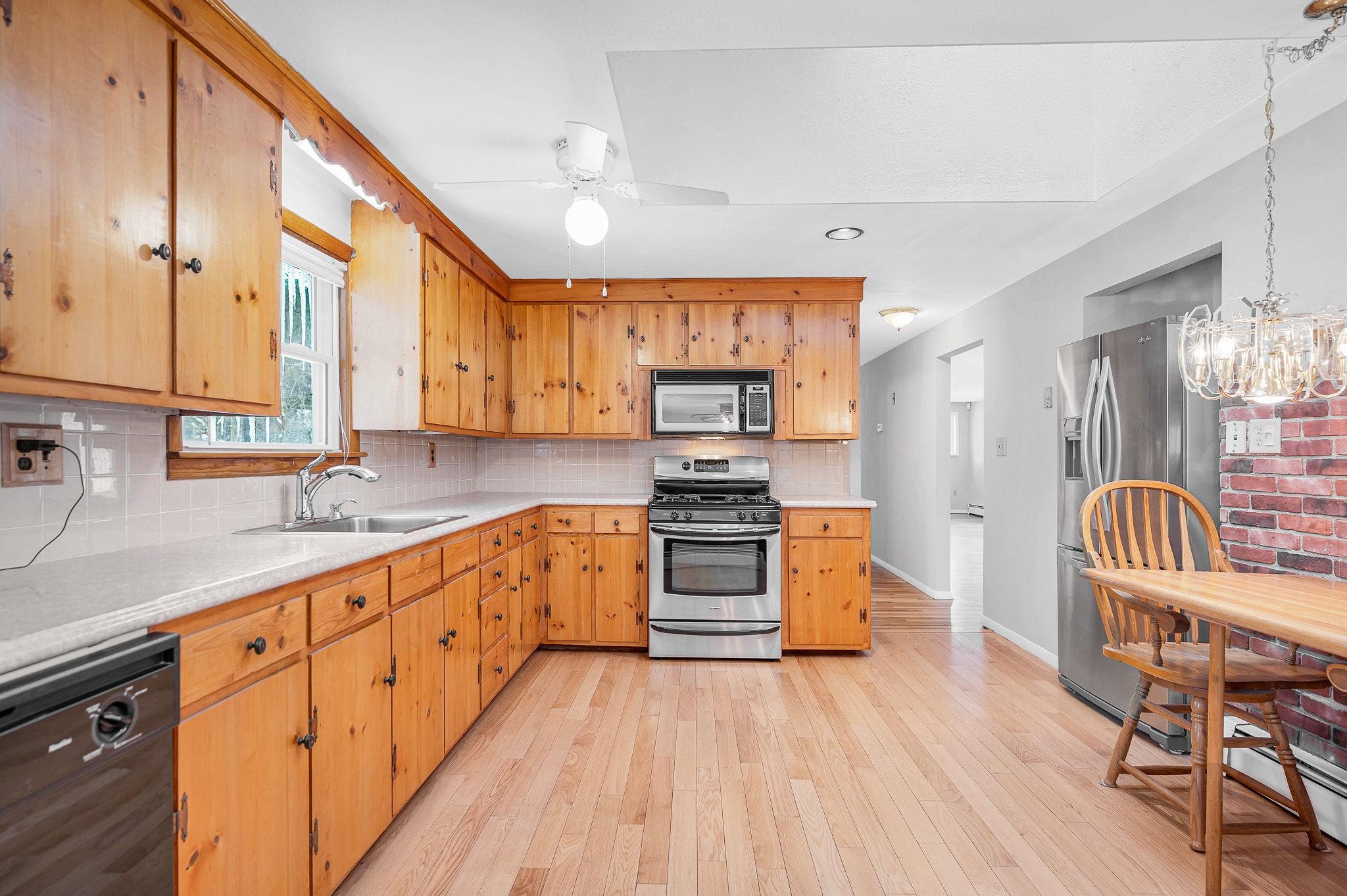 5 Craven Terrace Derry, NH 03038 - Photo 6 of 40