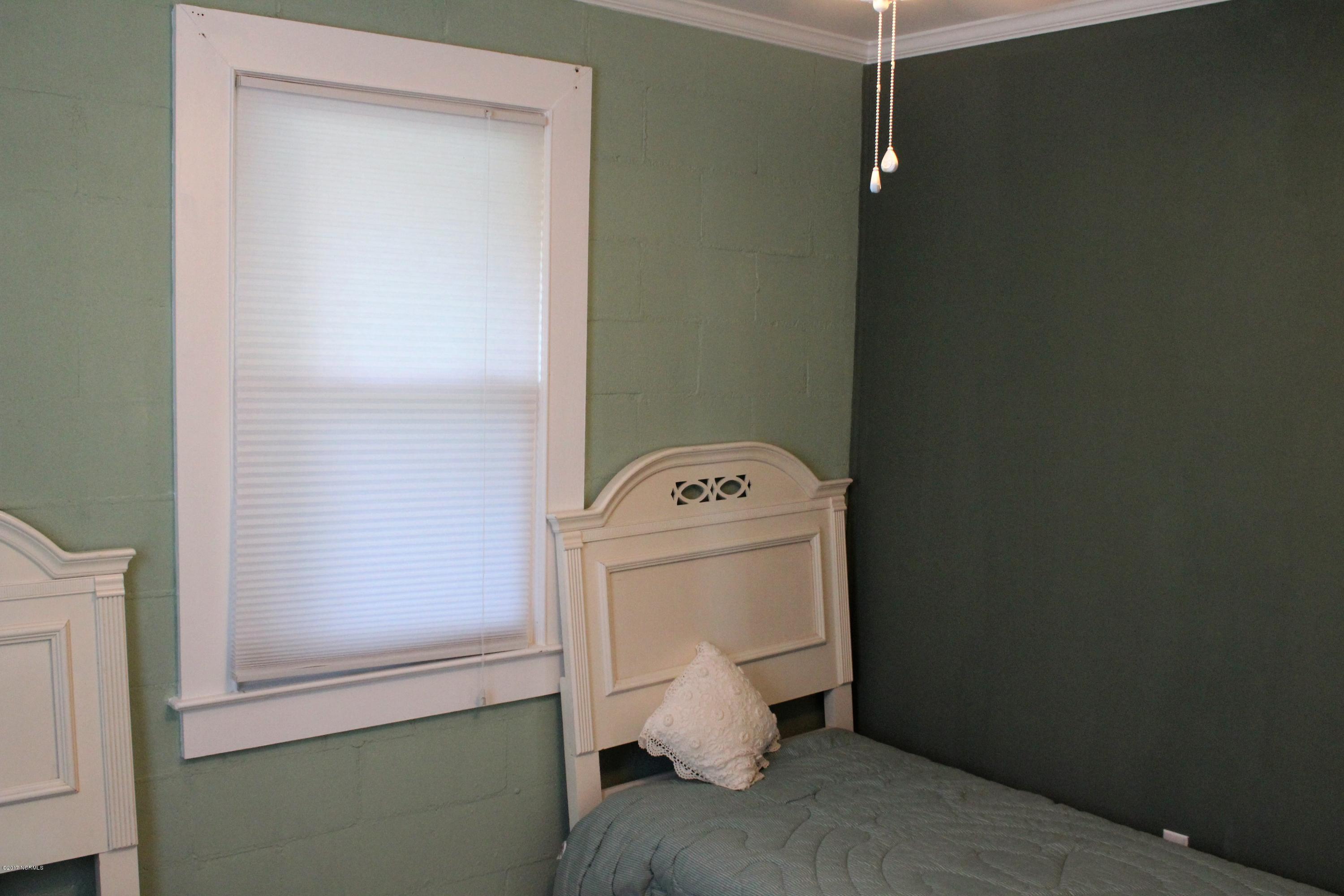 809 Pinecrest Road Bath, NC 27808 - Photo 21 of 44 IMG_1879
