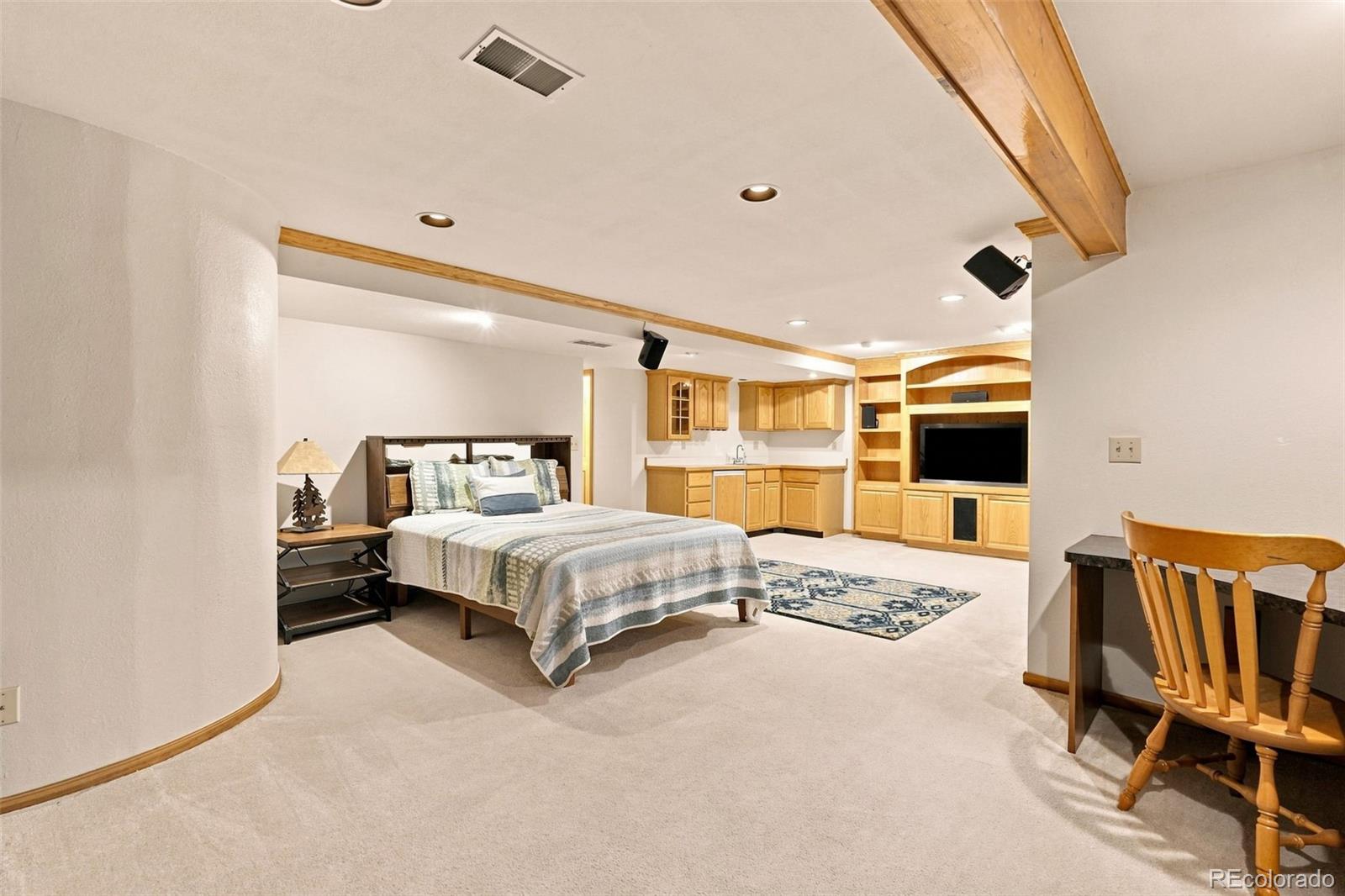 2085 Chelsea Court Highlands Ranch, CO 80126 - Photo 40 of 50 Gallery Image 40