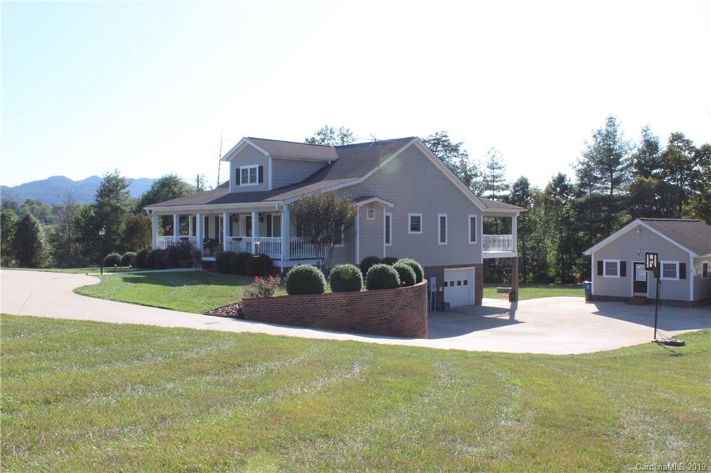 2494 Genes Loop Morganton, NC 28655 - Photo 1 of 40 Gallery Image 1