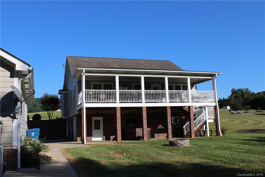 2494 Genes Loop Morganton, NC 28655 - Photo 11 of 40 Gallery Image 11