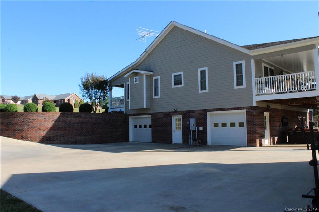 2494 Genes Loop Morganton, NC 28655 - Photo 13 of 40 Gallery Image 13