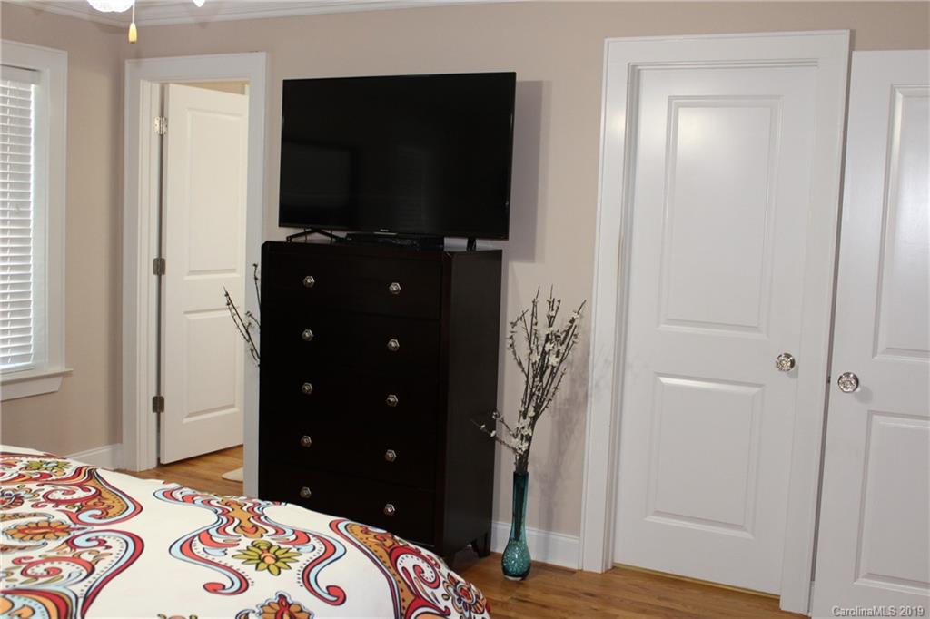 2494 Genes Loop Morganton, NC 28655 - Photo 29 of 40 Gallery Image 29