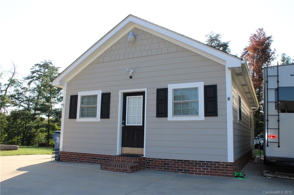 2494 Genes Loop Morganton, NC 28655 - Photo 9 of 40 Gallery Image 9