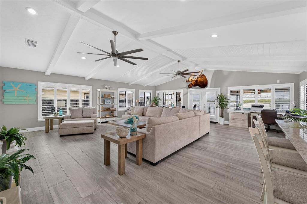 3422 West Shell Point Road Ruskin, FL 33570 - Photo 28 of 93 Gallery Image 28