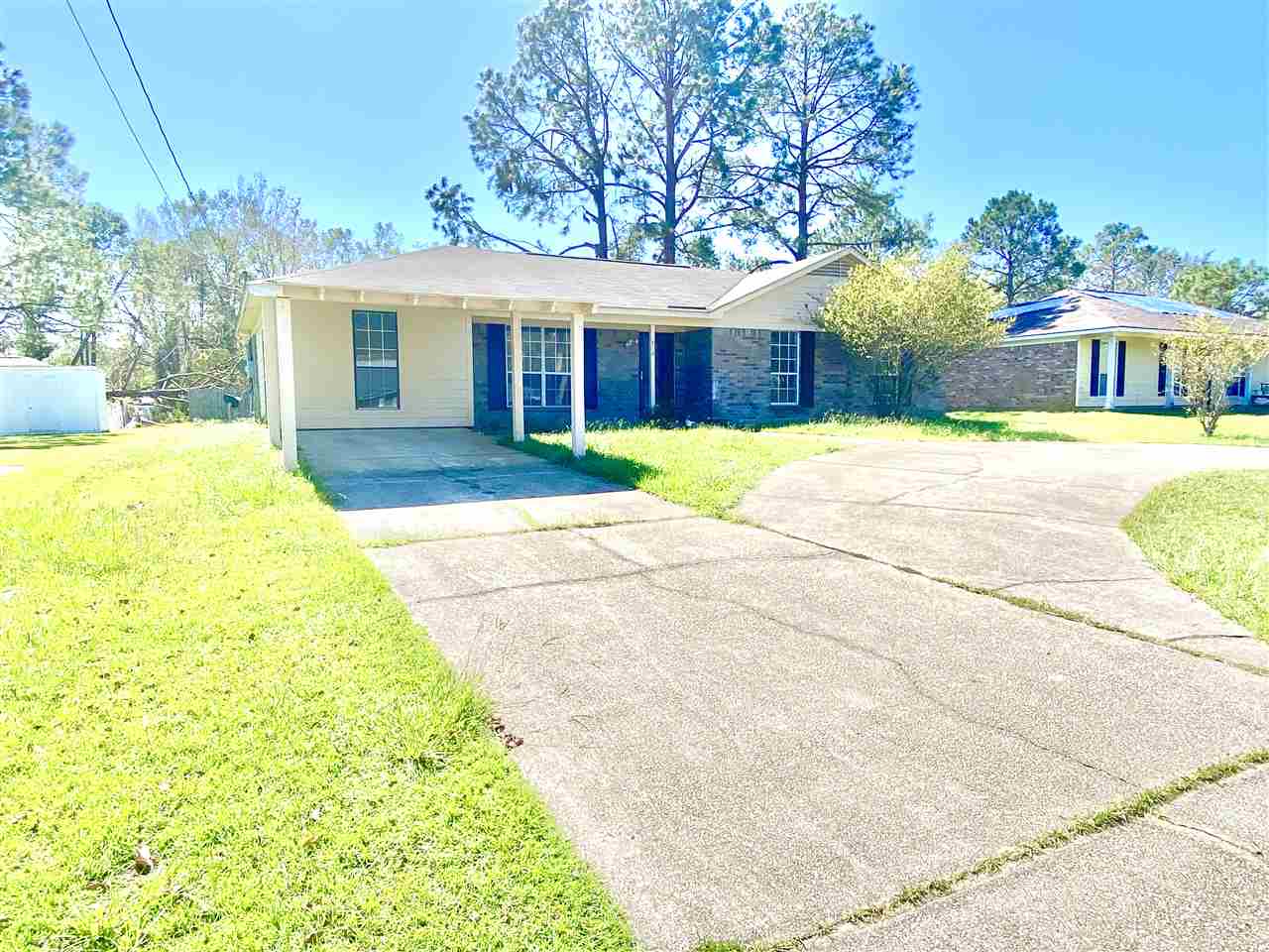 812 Ashland Drive Foley, AL 36535 - Photo 1 of 17