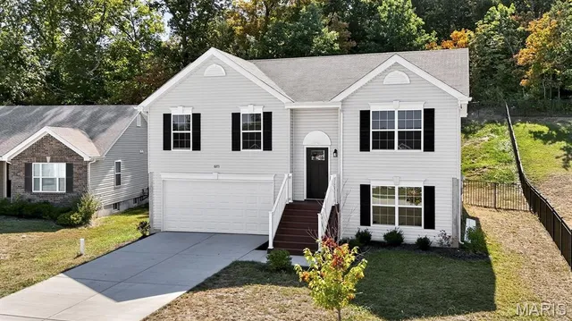 $285,000 | 8271 Obrien Drive, Cedar Hill, MO 63016