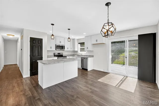 $285,000 | 8271 Obrien Drive, Cedar Hill, MO 63016