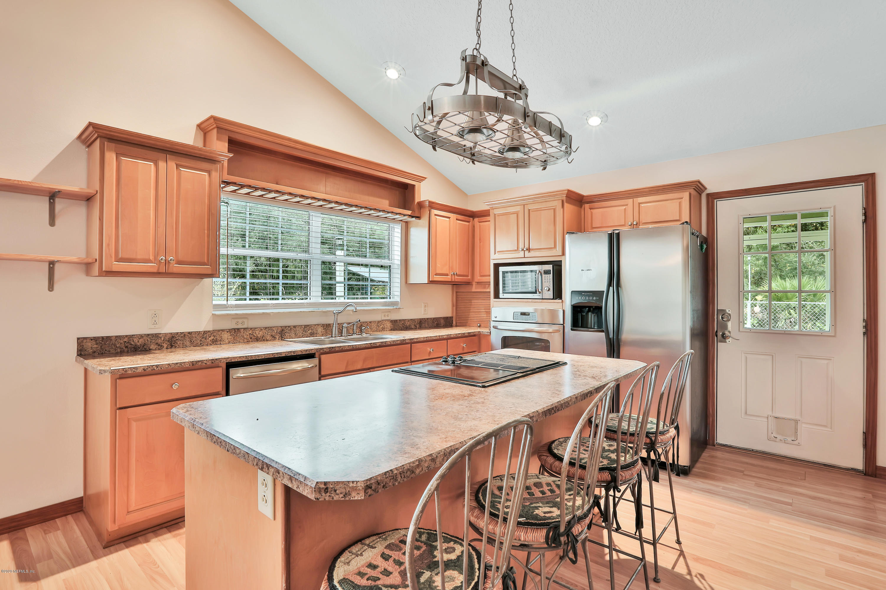 521 Stokes Landing Road Palatka, FL 32177 - Photo 14 of 50 LJ9A0776