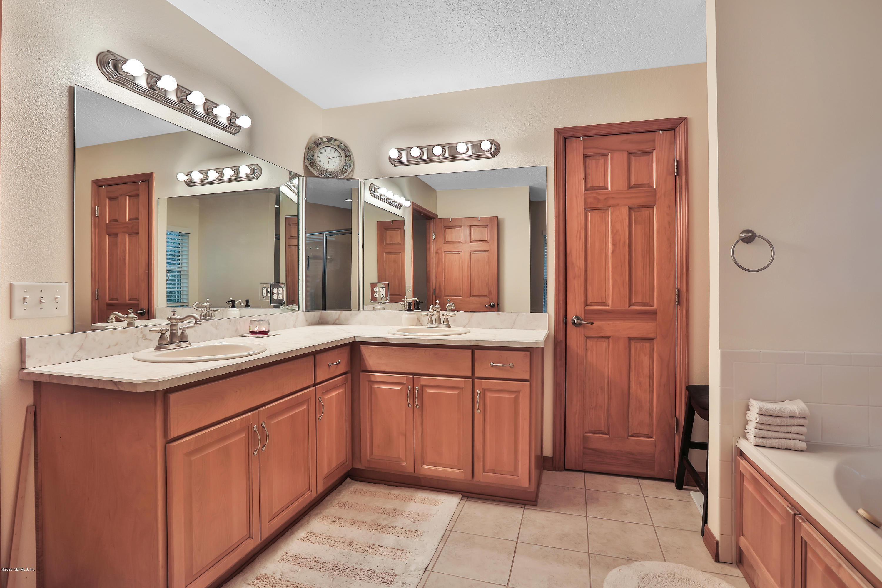 521 Stokes Landing Road Palatka, FL 32177 - Photo 33 of 50 LJ9A0804