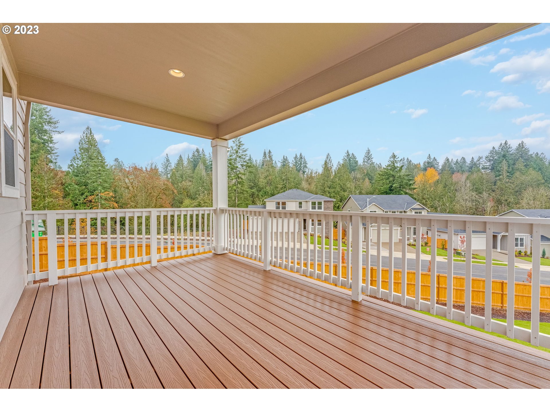 1971 Northeast Ridge Run Lane Estacada, OR 97023 - Photo 17 of 18 Gallery Image 17