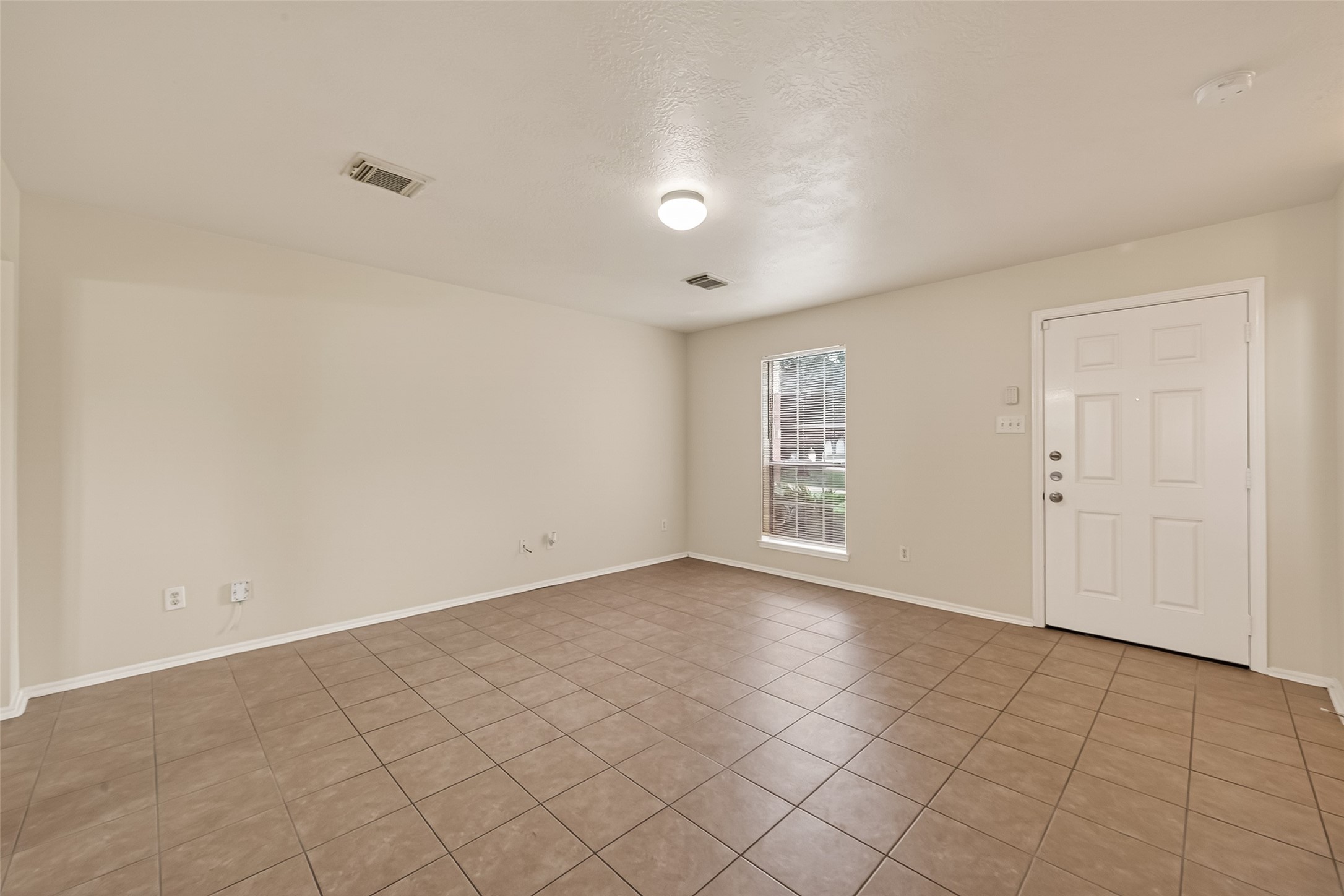 1838 Strongs Court Katy, TX 77449 - Photo 8 of 32