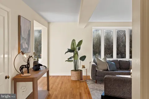 $749,900 | 206 South Swarthmore Avenue, Swarthmore, PA 19081