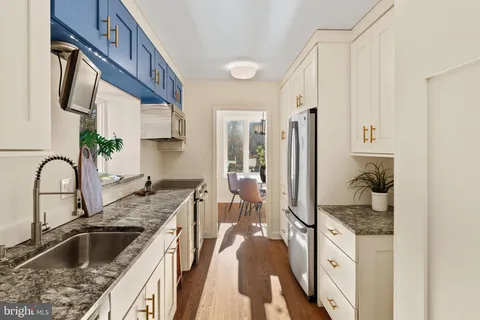 $749,900 | 206 South Swarthmore Avenue, Swarthmore, PA 19081