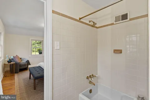 $749,900 | 206 South Swarthmore Avenue, Swarthmore, PA 19081