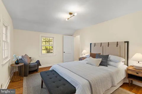 $749,900 | 206 South Swarthmore Avenue, Swarthmore, PA 19081