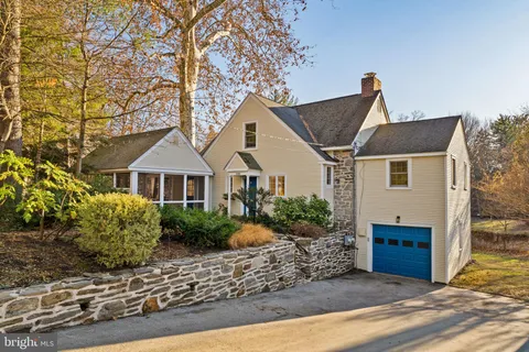 $749,900 | 206 South Swarthmore Avenue, Swarthmore, PA 19081