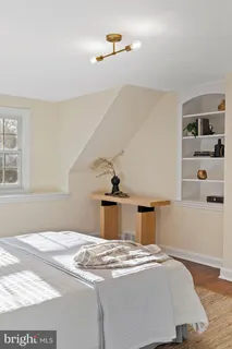 $749,900 | 206 South Swarthmore Avenue, Swarthmore, PA 19081