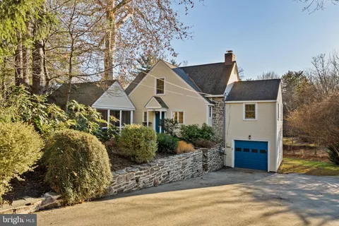 $749,900 | 206 South Swarthmore Avenue, Swarthmore, PA 19081