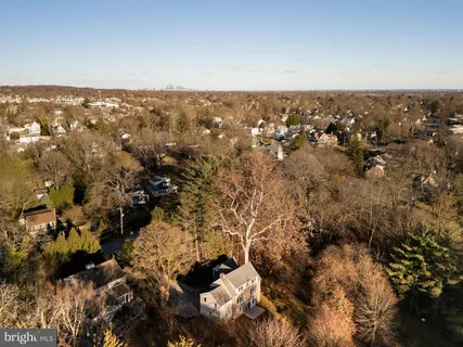 $749,900 | 206 South Swarthmore Avenue, Swarthmore, PA 19081