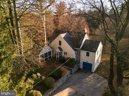 $749,900 | 206 South Swarthmore Avenue, Swarthmore, PA 19081