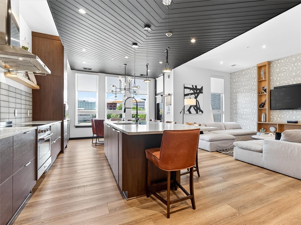 102 Court Street, Unit 2 Rochester, NY 14604 - Photo 18 of 36