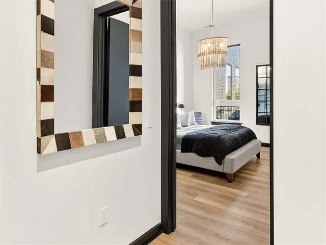 $4,950 | 102 Court Street, Unit 2, Rochester, NY 14604