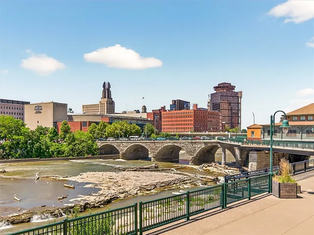 $4,950 | 102 Court Street, Unit 2, Rochester, NY 14604