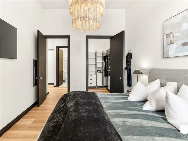 $4,950 | 102 Court Street, Unit 2, Rochester, NY 14604