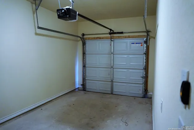 $1,400 | 16839 Dancing Ava, Unit 1, Selma, TX 78154