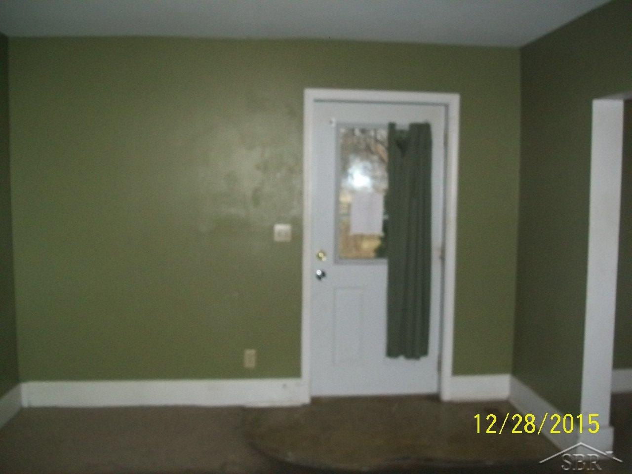 31275389-6.JPG