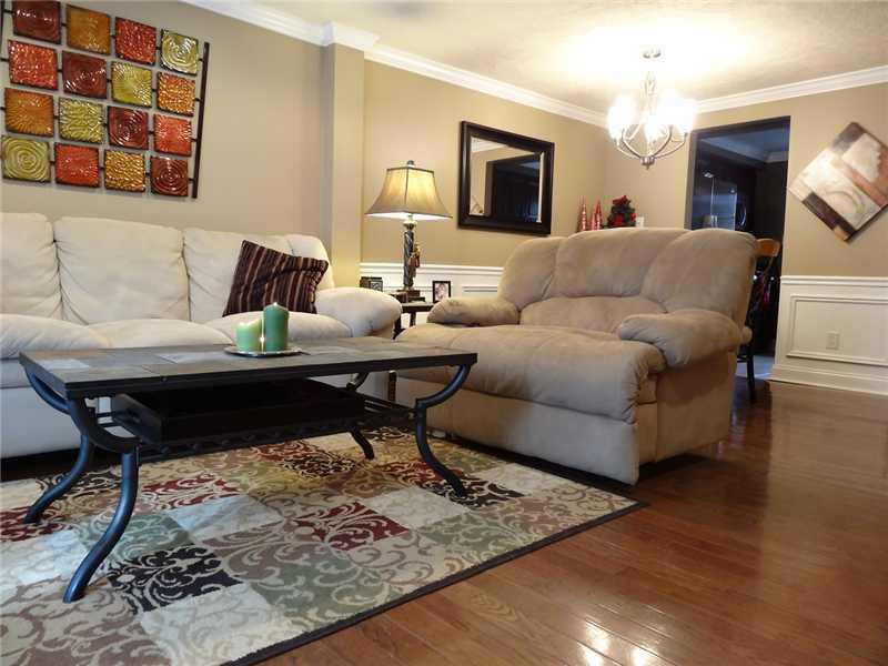 5493 Library Road, Unit 16 Bethel Park, PA 15102 - Photo 2 of 11 Family Room. Fresh, Clean & Bright!