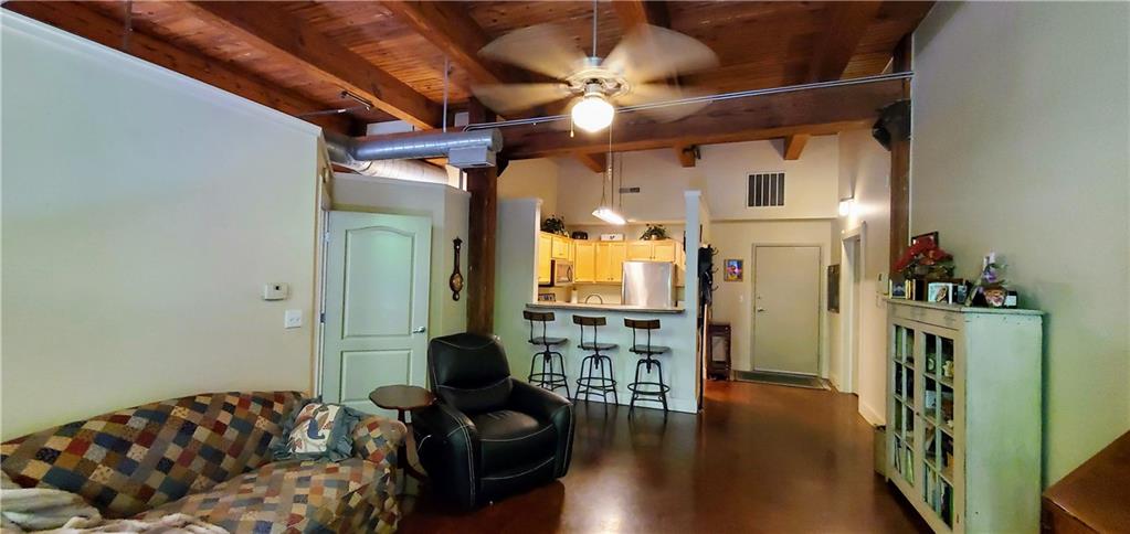 55 South Harding Street, Unit 106 Indianapolis, IN 46222 - Photo 3 of 34