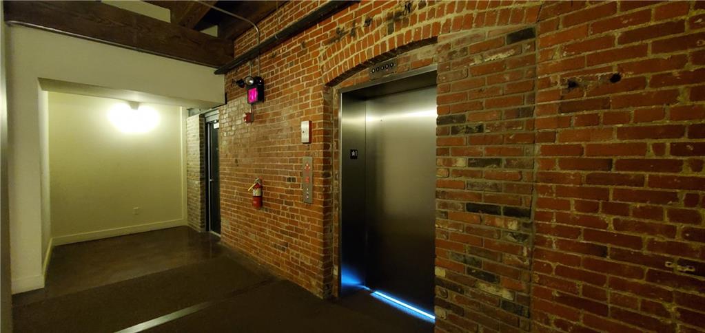 55 South Harding Street, Unit 106 Indianapolis, IN 46222 - Photo 23 of 34