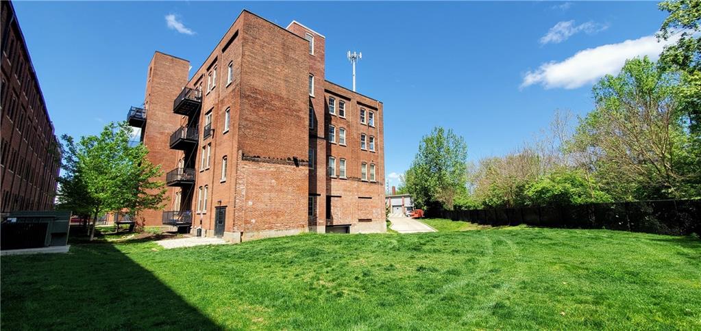 55 South Harding Street, Unit 106 Indianapolis, IN 46222 - Photo 28 of 34