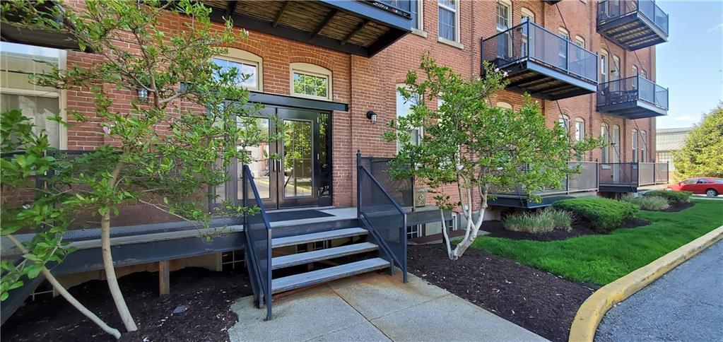 55 South Harding Street, Unit 106 Indianapolis, IN 46222 - Photo 29 of 34